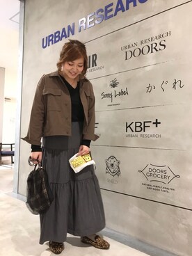 「RODE SKO」｜「アイテム（スリッポン）」を使った、asamiさん（レディース・165cm）の秋コーディネート
