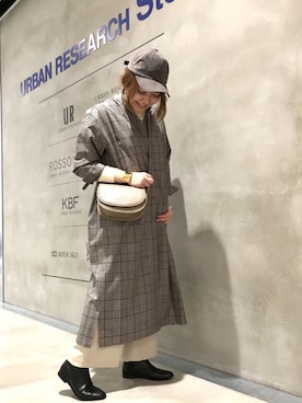 「アーバンリサーチ」｜「アイテム（シャツワンピース）」を使った、asamiさん（レディース・165cm）の冬コーディネート