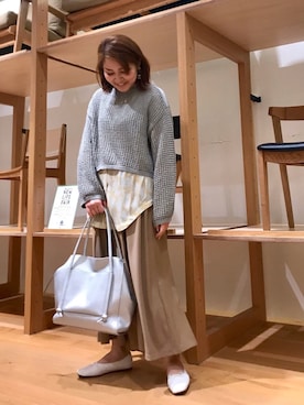「off white」｜「アイテム（バレエシューズ）」を使った、asamiさん（レディース・164cm）の春コーディネート