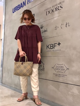 「URBAN RESEARCH（アーバンリサーチ）のアイテム（サングラス）」を使った、asamiさん（レディース・164cm）の春コーディネート