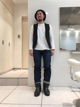 「アイテム（ベスト）」を使った、山崎永二さん（メンズ・168cm・30代）の春コーディネート