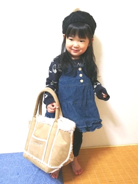「アイテム（トートバッグ）」を使った、菊地夏海さん（キッズ・100cm）の冬コーディネート