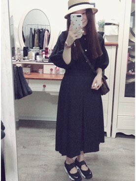 「BERRETTA（ベルレッタ）のアイテム」を使った、Viki-iiiiiさん（レディース・158cm）の秋コーディネート