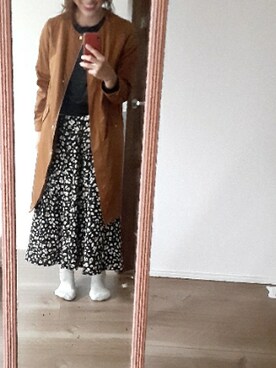 「UNIQLO（ユニクロ）のアイテム（Tシャツ/カットソー、ブラック系）」を使った、かんた&よっぴさん（レディース・158cm）の冬コーディネート