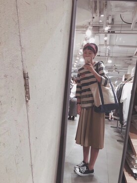 「VINTAGE（ヴィンテージ）のアイテム（ヘアバンド）」を使った、果果余さん（レディース・160cm）の春コーディネート