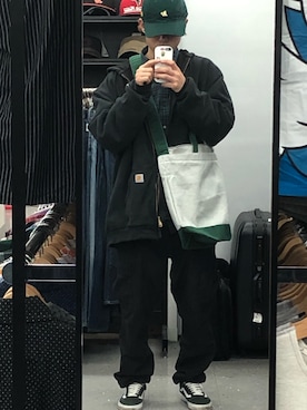 Hot.kさんのコーディネート