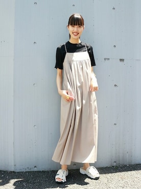 「アイテム（ワンピース/ドレス、ベージュ系）」を使った、izumiさん（レディース・160cm）の春コーディネート