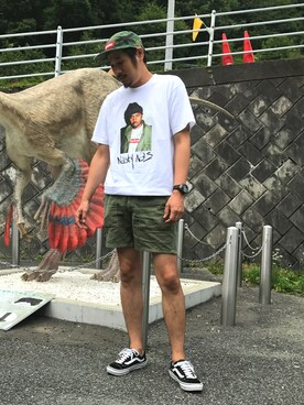 「Supreme （シュプリーム）のアイテム（Tシャツ/カットソー、ホワイト系）」を使った、DaisukeTakanoさん（メンズ）の秋コーディネート