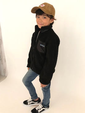 「アイテム（その他アウター）」を使った、GLAZOSさん（キッズ・129cm）の秋コーディネート