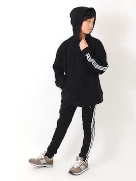 「GLAZOS（グラソス）のアイテム」を使った、GLAZOSさん（キッズ・144cm）の冬コーディネート