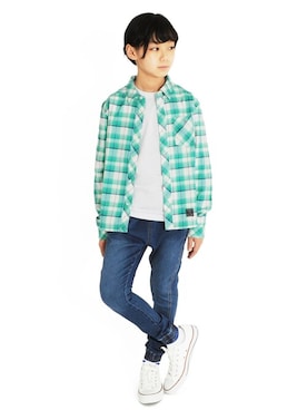 「アイテム（デニムパンツ）」を使った、GLAZOSさん（キッズ・145cm）の春コーディネート