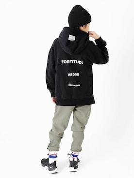 「アイテム（レッグウェア）」を使った、GLAZOSさん（キッズ・145cm）の冬コーディネート