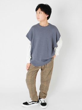 「アイテム（ベスト）」を使った、GLAZOSさん（キッズ・149cm）の冬コーディネート