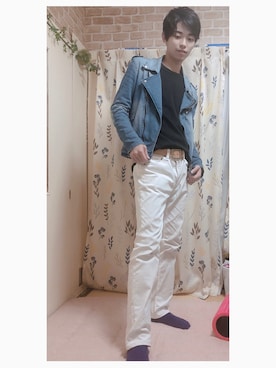 「Guess（ゲス）のアイテム（ライダースジャケット）」を使った、CoCo46さん（メンズ・180cm）の春コーディネート