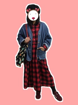 「red」｜「アイテム（ハンチング/ベレー帽）」を使った、モウトンMojai さん（レディース・163cm）の冬コーディネート