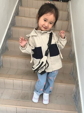 「no brand（ノーブランド）のアイテム（トレンチコート）」を使った、Hazelnut さん（キッズ・90cm）の秋コーディネート