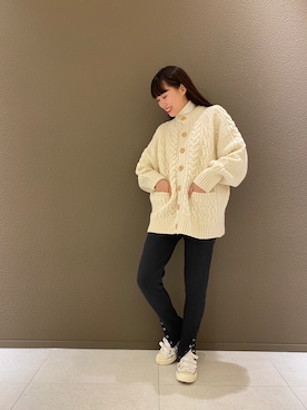 「FREAK'S STORE（フリークスストア）のフィッシャーマンニットカーディガン（ニット/セーター、ホワイト系）」を使った、REIさん（レディース・161cm）の冬コーディネート