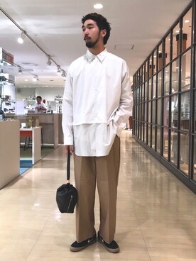 ヒゲのニジさんのコーディネート