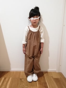 「秋のカフェオレコーデ」｜「アイテム（サロペット/オーバーオール）」を使った、kikiさん（キッズ・110cm）の夏コーディネート
