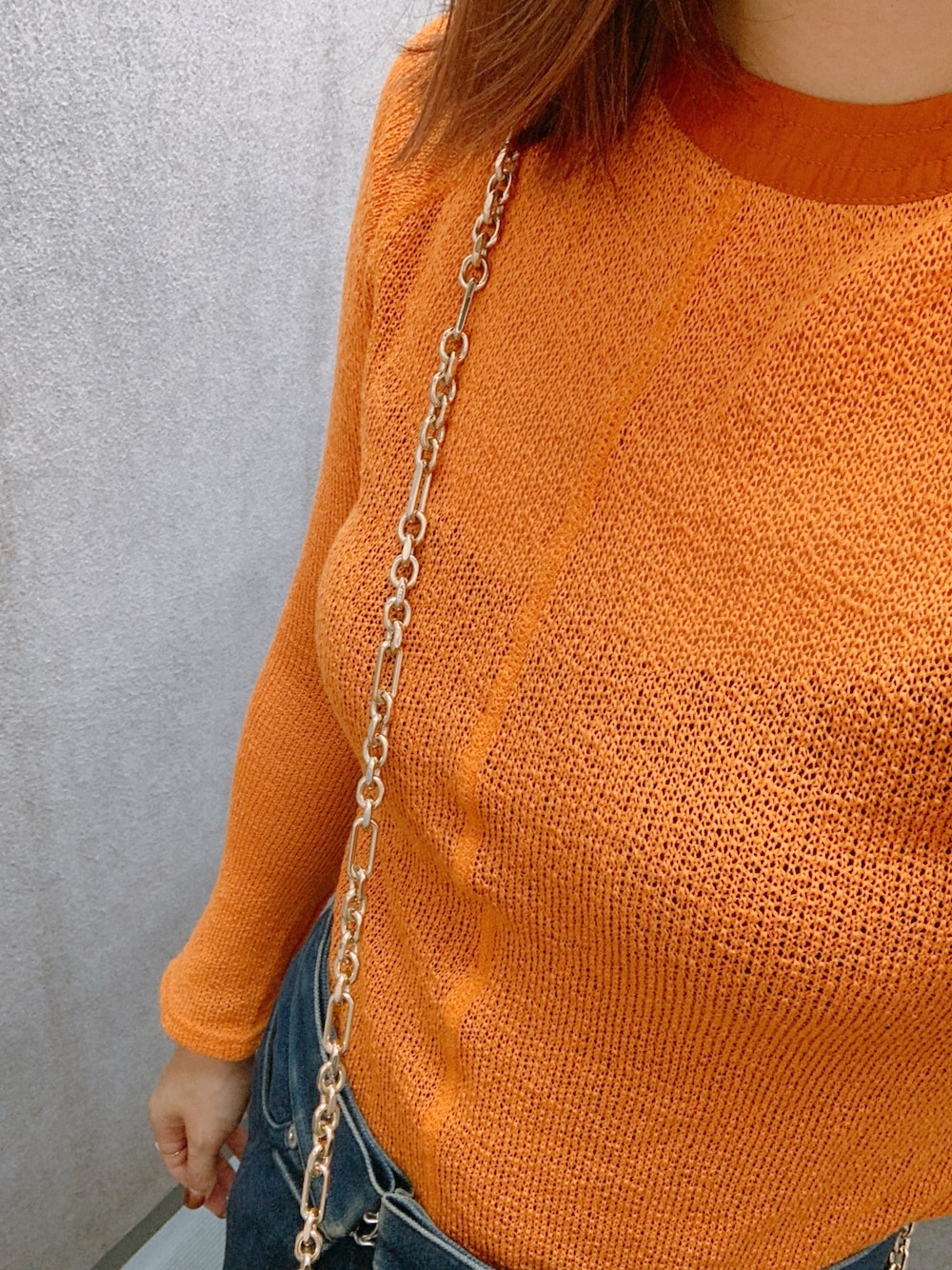 「Littlesuzie、JOHN LAWRENCE SULLIVAN、Maison Martin Margiela」｜「little $uzieのアイテム（ニット/セーター、オレンジ系）」を使った、Rさん（レディース・164cm）の秋コーディネートの1枚目の写真