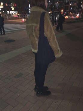 「アイテム（ムートンコート）」を使った、すみれさん（レディース・156cm・10代）の秋コーディネート