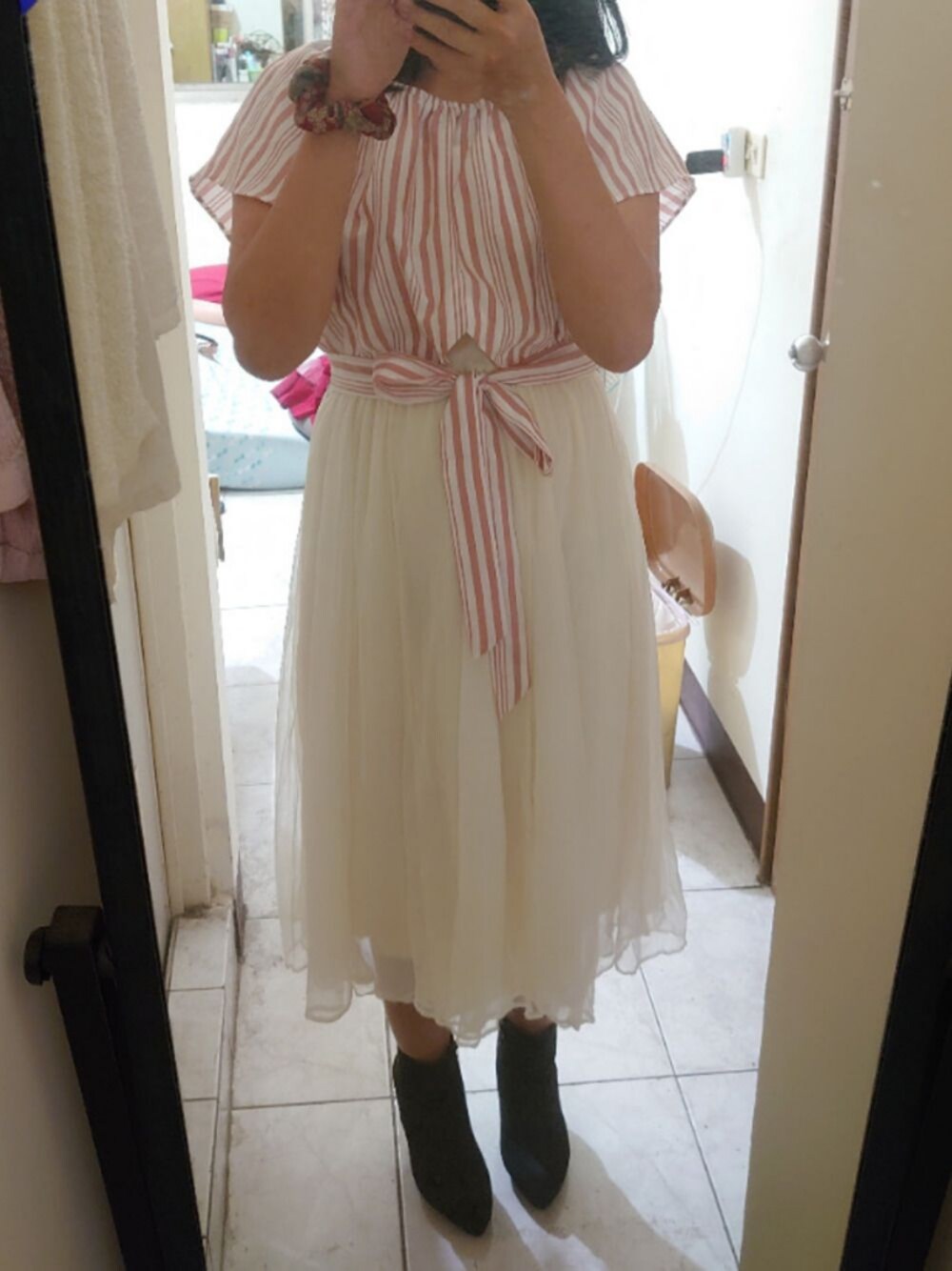 「Nのアイテム（その他トップス、ピンク系）」を使った、Coma Hさん（レディース・158cm）の冬コーディネートの1枚目の写真
