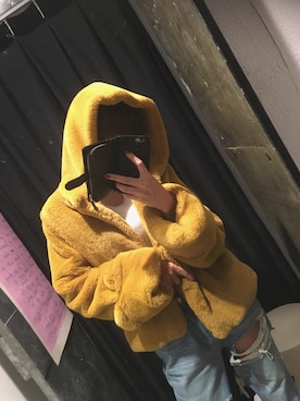 「アイテム（その他アウター、イエロー系）」を使った、FIG&VIPER_HITOMIさん（レディース・165cm）の冬コーディネート