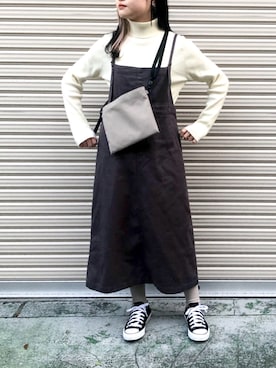 「LAKOLE（ラコレ）のアイテム（ジャンパースカート）」を使った、𝙧𝙮𝙪𝙗𝙞さん（レディース・150cm）の冬コーディネート