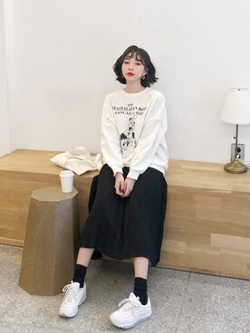 スカートを使った トレーナー の人気ファッションコーディネート 地域 韓国 Wear