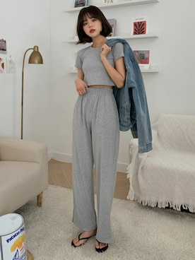 「セットアイテム」｜「アイテム（デニムジャケット）」を使った、merongshopjpさん（レディース・165cm）の春コーディネート