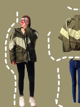 「adidas（アディダス）のアイテム（ジャケット/アウター、グリーン系）」を使った、木以森秋さん（レディース）の冬コーディネート