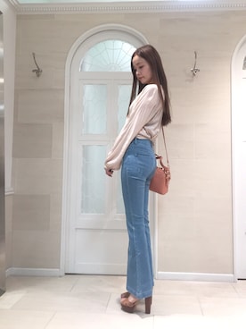 「アイテム（トートバッグ、オレンジ系）」を使った、miyaさん（レディース・164cm）の冬コーディネート