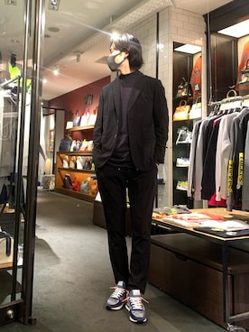 「1piu1uguale3 RELAX（ウノピュウノウグァーレトレリラックス）のアイテム（ジャケット/アウター）」を使った、熊さん（メンズ・184cm）の春コーディネート