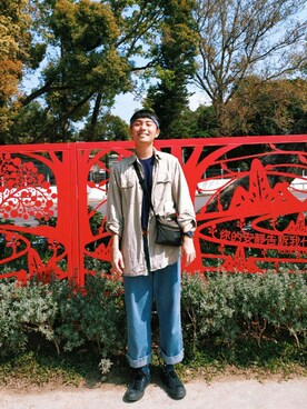 「大学生」｜「アイテム（ピーコート）」を使った、Jimmy Chienさん（メンズ・172cm）の春コーディネート