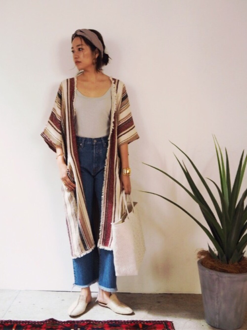 「ootd、mybest_todayful、denim、TODAYFUL、カジュアル」｜「TODAYFULのストライプガウンコート（その他アウター、レッド系）」を使った、Piさん（レディース・165cm）の春コーディネートの1枚目の写真