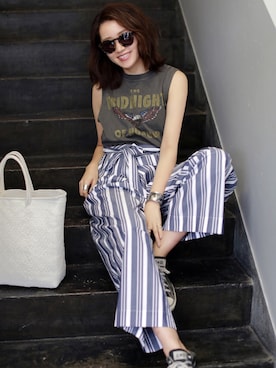 「アイテム（タンクトップ、グレー系）」を使った、Piさん（レディース・165cm）の春コーディネート