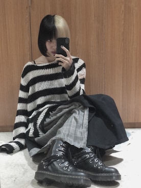 「KILL STAR（キルスター）のアイテム（トップス）」を使った、リナさん（レディース・163cm）の秋コーディネート