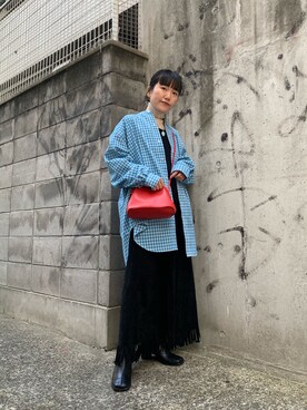「ビッグシャツ」｜「アイテム（ジャンパースカート）」を使った、mikako zennoさん（レディース・149cm）の秋コーディネート