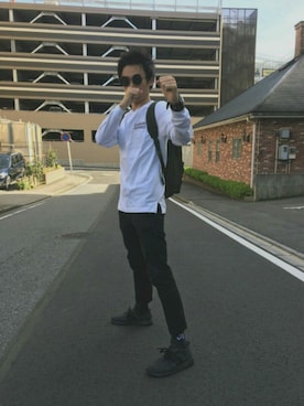 「ファイティングポーズ」｜3.2.H.E.R.Oさん（メンズ・177cm）の秋コーディネート