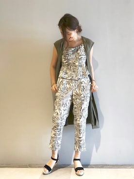 「RIVEDROITE」｜「アイテム（その他アウター）」を使った、なみさん（レディース・161cm）の春コーディネート