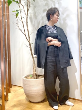 「RIVEDROITE」｜「アイテム（サロペット/オーバーオール）」を使った、なみさん（レディース・161cm）の冬コーディネート