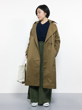 「ベロア」｜「アイテム（トレンチコート）」を使った、 おかきさん（レディース・155cm）の冬コーディネート