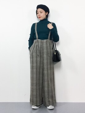 「アイテム（サロペット/オーバーオール、ブラウン系）」を使った、 おかきさん（レディース・155cm）の冬コーディネート