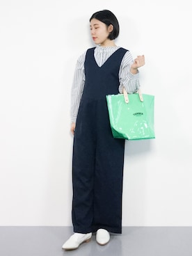 「select MOCA（セレクトモカ）のアイテム（オールインワン・サロペット）」を使った、 おかきさん（レディース・155cm）の冬コーディネート