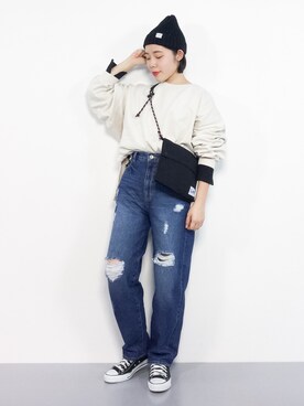 「Lee（リー）のアイテム（ボディバッグ/ウエストポーチ）」を使った、 おかきさん（レディース・155cm）の冬コーディネート