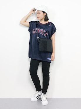 「黒パンツ」｜ おかきさん（レディース・155cm）の秋コーディネート