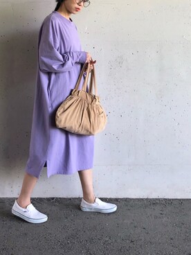 「VOLCOM（ボルコム）のアイテム（バッグ）」を使った、Mitsukoさん（レディース・156cm）の春コーディネート