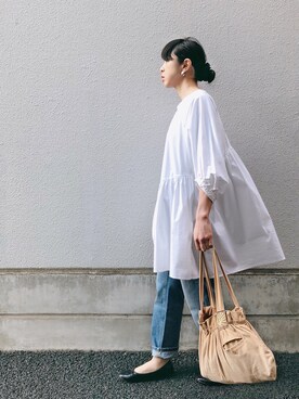 「VOLCOM（ボルコム）のアイテム（バッグ）」を使った、Mitsukoさん（レディース・156cm）の春コーディネート