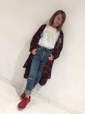 「スタッズベルト」｜「アイテム（シャツワンピース）」を使った、まこまこさん（レディース・147cm）の秋コーディネート