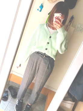 「GU（ジーユー）のアイテム（ニット/セーター、グリーン系）」を使った、kotohaさん（レディース・164cm）の春コーディネート
